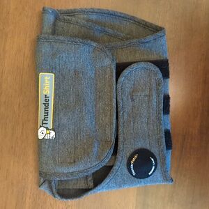 Thundershirt for Cats 🐱 | Size M | Very Gently Used